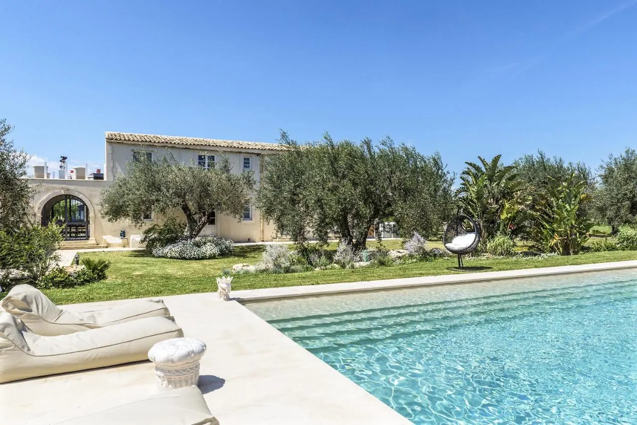 Zahir Country House Hotel Noto 3*,  Italie