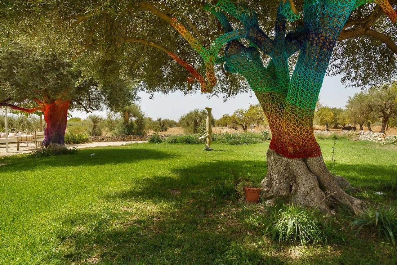 Zahir Country House Hotel Noto