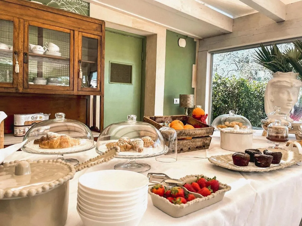 Zahir Country House Hotel Noto 3*,